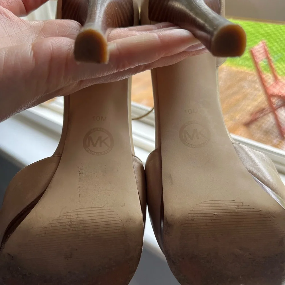 Beautiful Designer High Heels ✨ - Picture 5 of 5